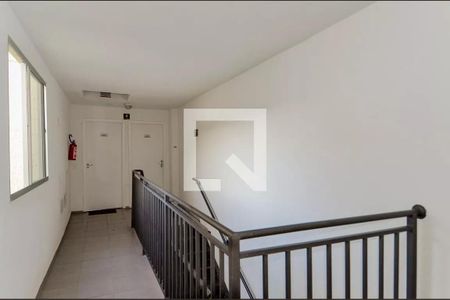 Apartamento para alugar com 40m², 2 quartos e 1 vagaHall de entrada