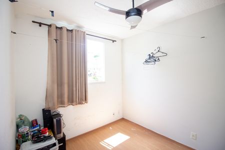 Quarto 2 de apartamento para alugar com 2 quartos, 45m² em Chacaras Reunidas Santa Terezinha, Contagem