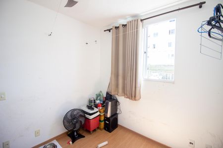 Quarto 2 de apartamento para alugar com 2 quartos, 45m² em Chacaras Reunidas Santa Terezinha, Contagem