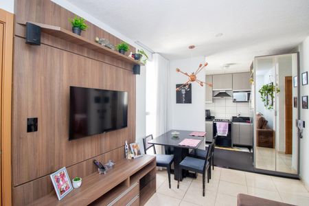 Sala de apartamento para alugar com 2 quartos, 45m² em Chacaras Reunidas Santa Terezinha, Contagem