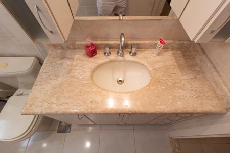 Apartamento à venda com 110m², 3 quartos e 2 vagasBANHEIRO DA SUITE