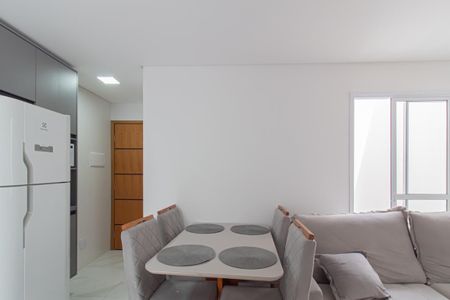 Sala de apartamento para alugar com 1 quarto, 32m² em Parque Paineiras, São Paulo