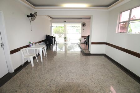 Apartamento para alugar com 128m², 3 quartos e 1 vagaÁrea comum - Salão de Festas