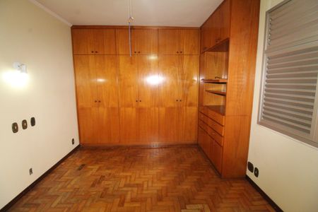 Apartamento para alugar com 128m², 3 quartos e 1 vagaSuíte