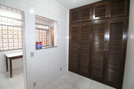 Apartamento para alugar com 128m², 3 quartos e 1 vagaÁrea de Serviço