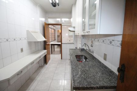 Apartamento para alugar com 128m², 3 quartos e 1 vagaCozinha