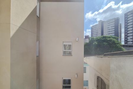 Apartamento para alugar com 70m², 3 quartos e 1 vaga Apartamento para alugar com 70m², 3 quartos e 1 vagaÁrea de Serviço - vista