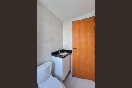 Apartamento para alugar com 70m², 3 quartos e 1 vaga Apartamento para alugar com 70m², 3 quartos e 1 vagaBanheiro da Suíte