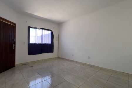 Sala de casa para alugar com 2 quartos, 75m² em Jardim Presidente Dutra, Guarulhos