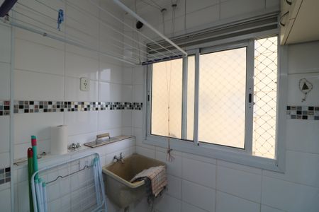 Apartamento para alugar com 54m², 2 quartos e 1 vagaÁrea de Serviço