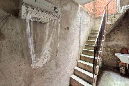 Casa à venda com 102m², 5 quartos e 2 vagasÁrea de Serviço  ( Casa 1 )