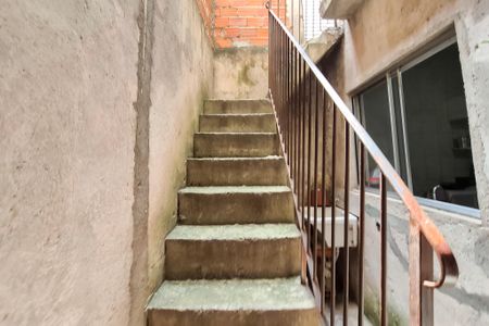 Casa à venda com 102m², 5 quartos e 2 vagascorredor  ( casa 2 )