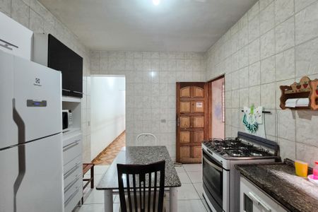 Casa à venda com 102m², 5 quartos e 2 vagascozinha  ( Casa 1 )