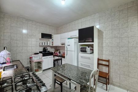 Casa à venda com 102m², 5 quartos e 2 vagascozinha  ( Casa 1 )