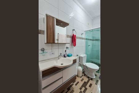 Casa à venda com 102m², 5 quartos e 2 vagasBanheiro Social    ( Casa 1 )