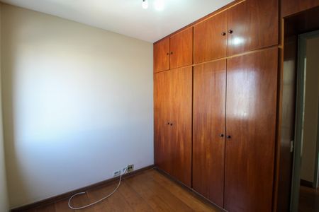 Quarto 1 de apartamento para alugar com 2 quartos, 60m² em Vila Polopoli, São Paulo