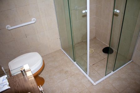 Casa para alugar com 200m², 3 quartos e 6 vagasBanheiro