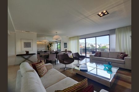 Apartamento para alugar com 420m², 4 quartos e 3 vagas Apartamento para alugar com 420m², 4 quartos e 3 vagasSala