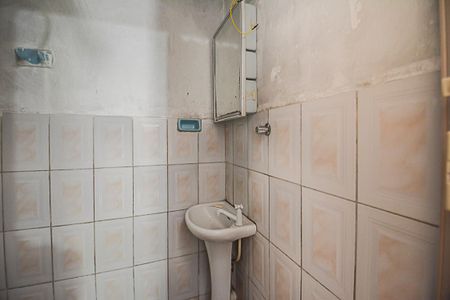 Banheiro de casa para alugar com 1 quarto, 50m² em Jardim Palermo, São Bernardo do Campo