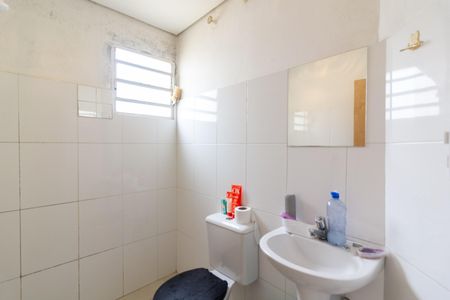 Casa à venda com 120m², 2 quartos e 2 vagasBanheiro