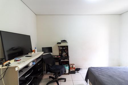 Casa à venda com 120m², 2 quartos e 2 vagasQuarto 1