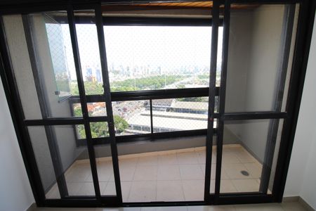 Apartamento para alugar com 75m², 3 quartos e 1 vagaSala