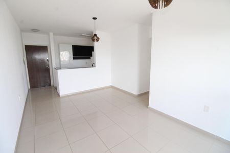 Apartamento para alugar com 75m², 3 quartos e 1 vagaSala