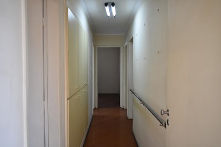 Apartamento à venda com 117m², 3 quartos e 1 vagaCorredor