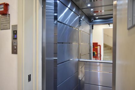 Apartamento à venda com 117m², 3 quartos e 1 vagaElevadores