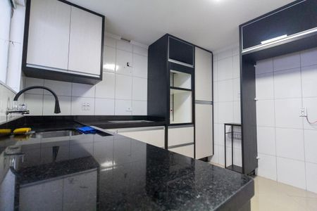 Casa à venda com 138m², 2 quartos e 1 vaga Casa à venda com 138m², 2 quartos e 1 vagaCozinha