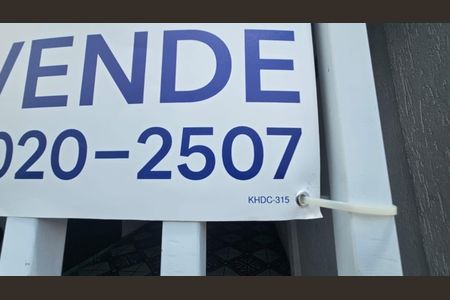 Casa à venda com 138m², 2 quartos e 1 vaga Casa à venda com 138m², 2 quartos e 1 vagaFachada - plaquinha