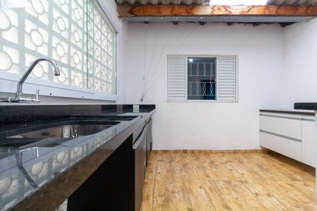 Casa à venda com 138m², 2 quartos e 1 vaga Casa à venda com 138m², 2 quartos e 1 vagaÁrea de Serviço e Churrasqueira