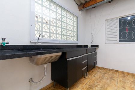 Casa à venda com 138m², 2 quartos e 1 vaga Casa à venda com 138m², 2 quartos e 1 vagaÁrea de Serviço e Churrasqueira