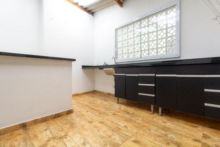 Casa à venda com 138m², 2 quartos e 1 vaga Casa à venda com 138m², 2 quartos e 1 vagaÁrea de Serviço e Churrasqueira