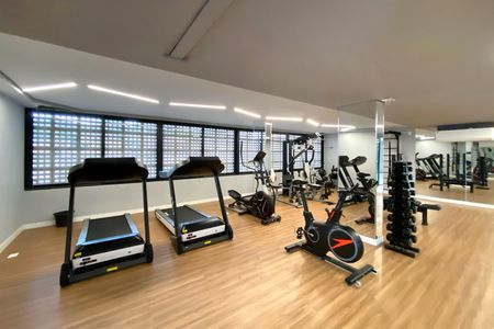 Apartamento à venda com 132m², 4 quartos e 2 vagasÁrea comum - Academia