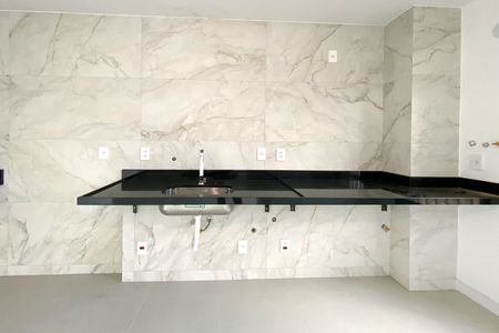 Apartamento à venda com 132m², 4 quartos e 2 vagasCozinha