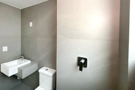 Apartamento à venda com 132m², 4 quartos e 2 vagasBanheiro