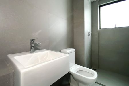 Apartamento à venda com 132m², 4 quartos e 2 vagasBanheiro