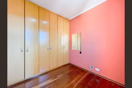Quarto 1 de apartamento à venda com 2 quartos, 55m² em Km 18, Osasco