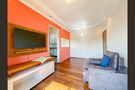 Sala de apartamento à venda com 2 quartos, 55m² em Km 18, Osasco