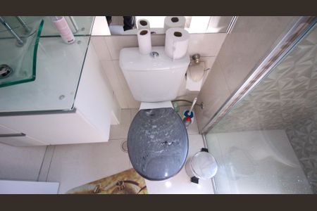 Apartamento à venda com 42m², 2 quartos e 1 vaga Apartamento à venda com 42m², 2 quartos e 1 vagaBanheiro