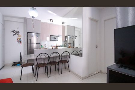 Sala de apartamento à venda com 2 quartos, 42m² em Vila Graciosa, São Paulo