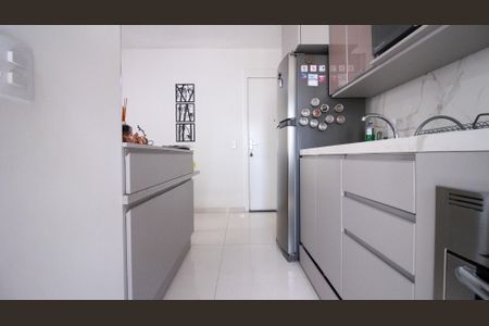 Apartamento à venda com 42m², 2 quartos e 1 vaga Apartamento à venda com 42m², 2 quartos e 1 vagaCozinha e Área de Serviço