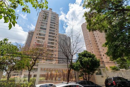 Apartamento à venda com 74m², 3 quartos e 1 vaga Apartamento à venda com 74m², 3 quartos e 1 vagaFachada