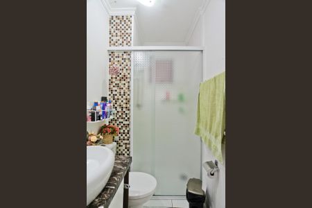 Apartamento à venda com 74m², 3 quartos e 1 vaga Apartamento à venda com 74m², 3 quartos e 1 vagaBanheiro