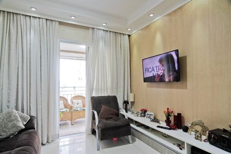 Apartamento à venda com 74m², 3 quartos e 1 vaga Apartamento à venda com 74m², 3 quartos e 1 vagaSala