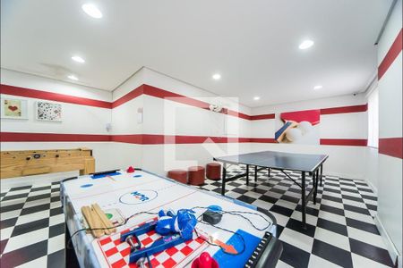 Apartamento para alugar com 55m², 2 quartos e 1 vaga Apartamento para alugar com 55m², 2 quartos e 1 vagaÁrea comum - Salão de jogos