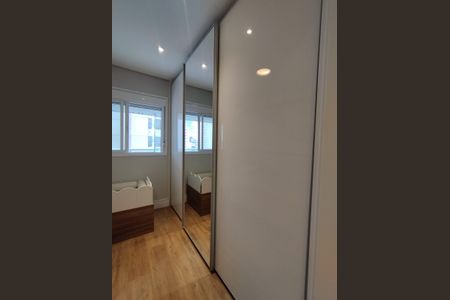 Apartamento à venda com 74m², 2 quartos e 2 vagasQuarto 