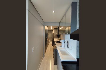 Apartamento à venda com 74m², 2 quartos e 2 vagasCozinha - Armários