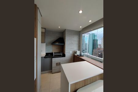 Apartamento à venda com 74m², 2 quartos e 2 vagasVaranda gourmet